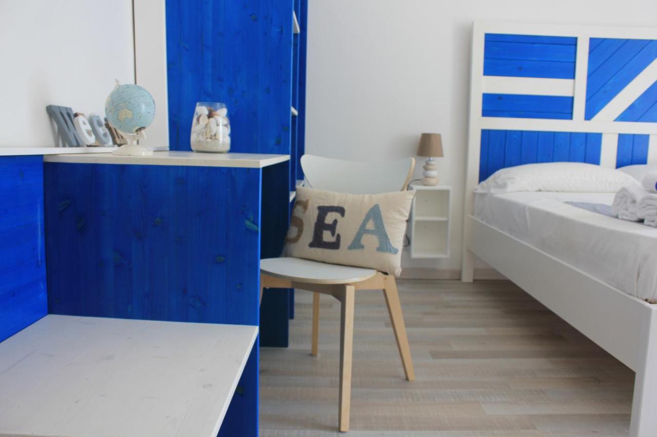 Bed and Breakfast In Piazzetta Гаэта Экстерьер фото
