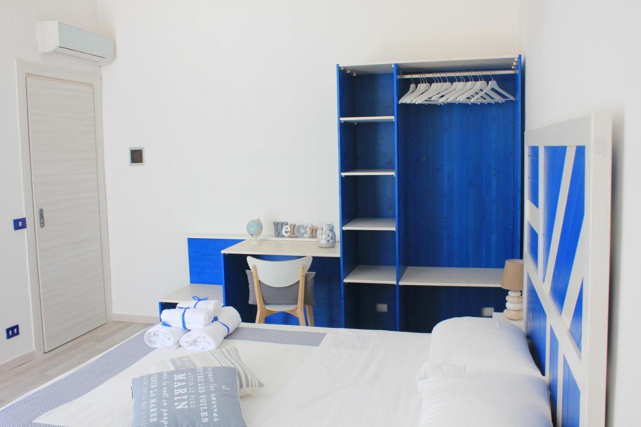Bed and Breakfast In Piazzetta Гаэта Экстерьер фото